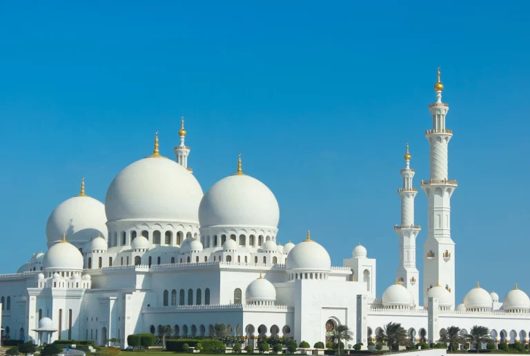 mosque in UAE